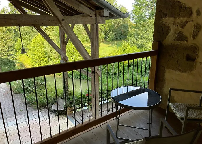 Couette-café Chezlemoulin *