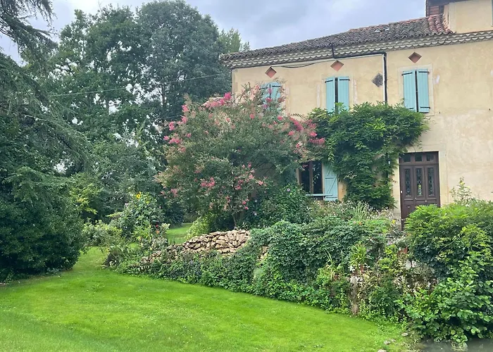 Chezlemoulin Couette-café